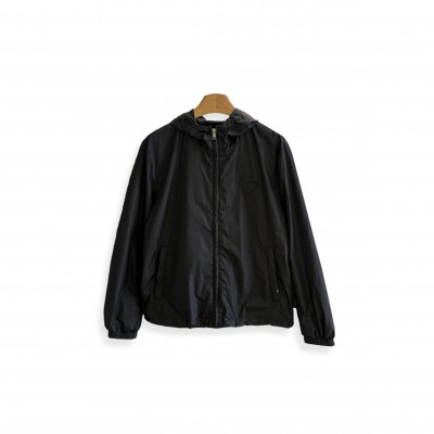 PRADA MEN'S BLACK SILK HOODED JACKET SGC913